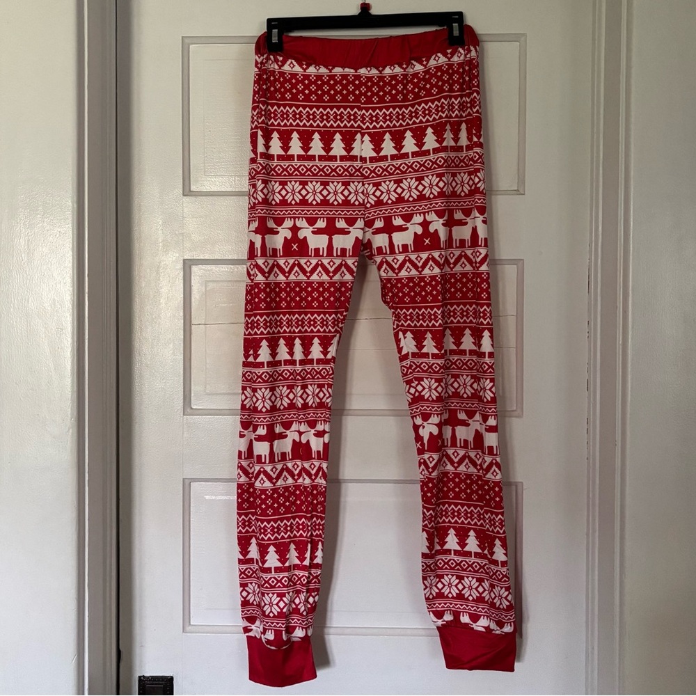Women's Red and White Christmas Pajama Set - Picture 5 of 7